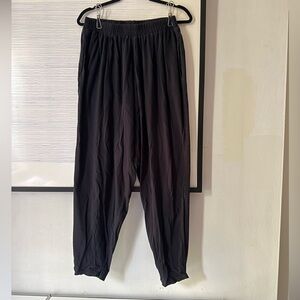 Black Crane Organic Pants